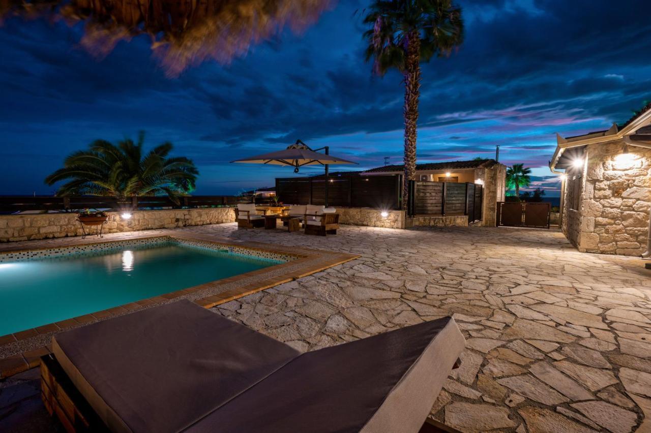 Palmrise Luxury Villas By Travel Pro Services - Nea Skioni Halkidiki المظهر الخارجي الصورة